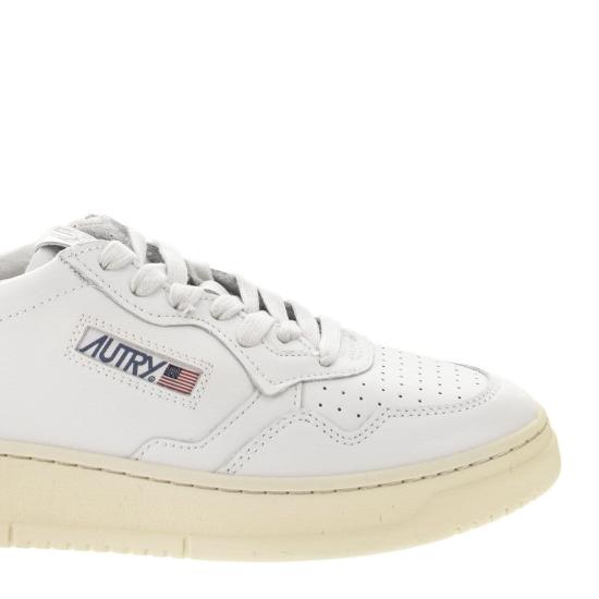  오트리 메달리스트 로우 스니커즈 AULM WHITE BLUE - AUTRY