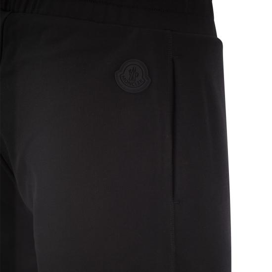  몽클레어 로고 스트레이트 팬츠 J10938H00005809KR BLACK - MONCLER