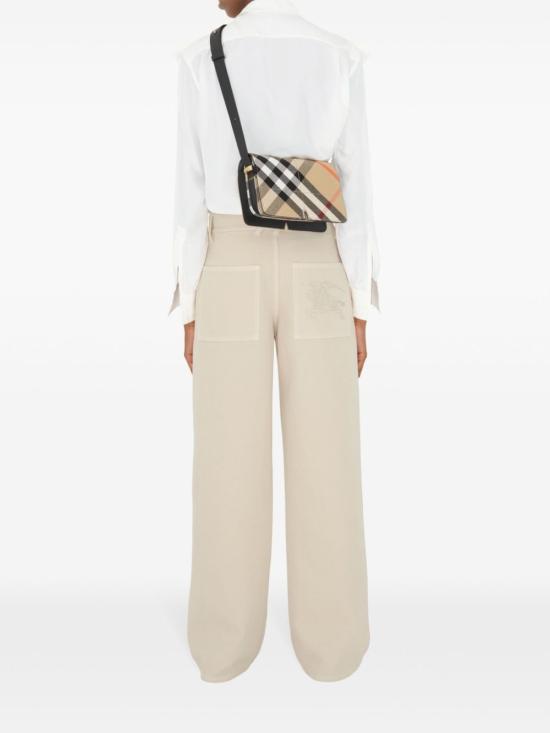 24FW 버버리 크로스백 8097379 B9368 Sand ip check - BURBERRY