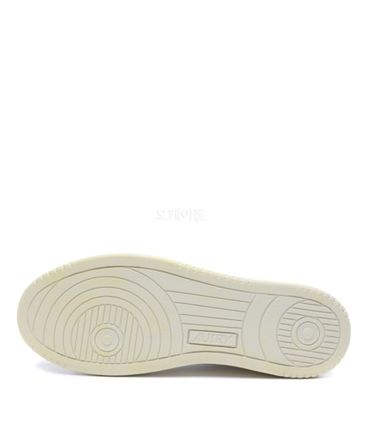  오트리 메달리스트 로우 스니커즈 AULMWB36 DOM - AUTRY