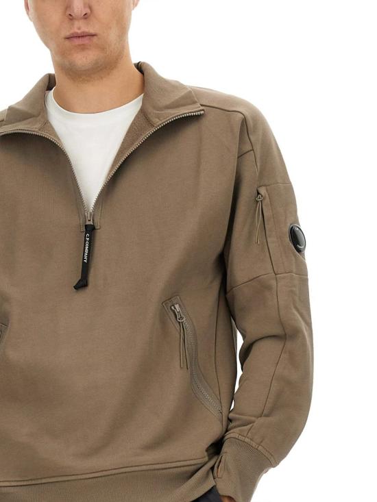  씨피 컴퍼니 긴팔 티셔츠 17CMSS027A005086W359 WALNUT DOM - C.P. COMPANY