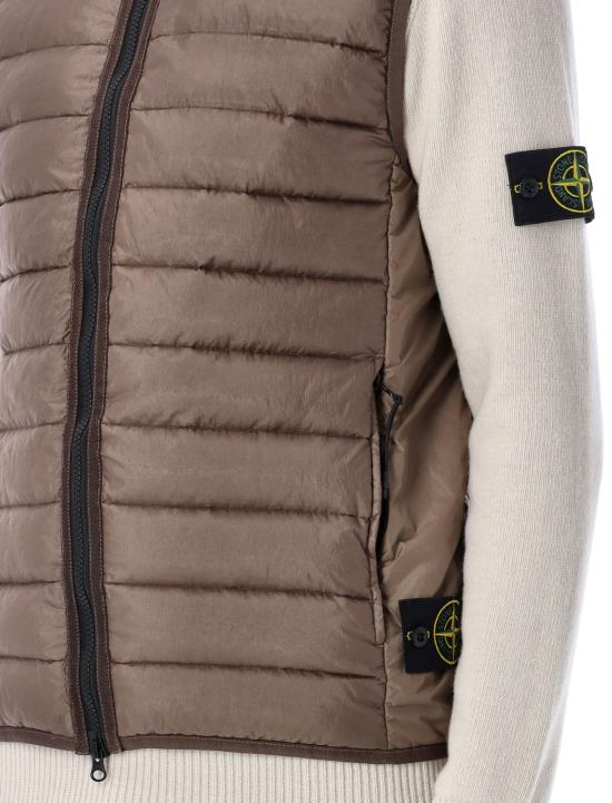  스톤 아일랜드 베스트 8115G0724V0075 WALNUT DOM - STONE ISLAND