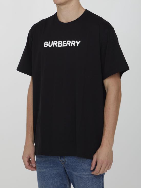  버버리 반팔 티셔츠 8055307 BLACK DOM - BURBERRY