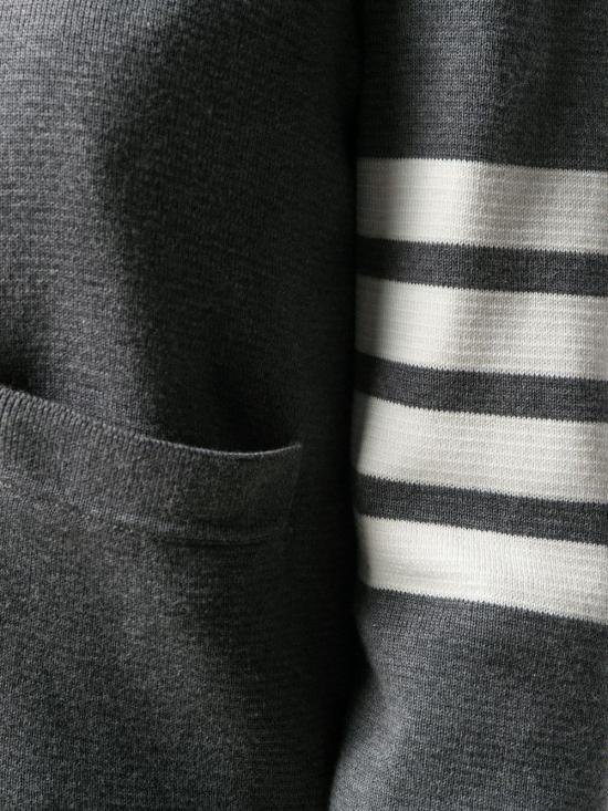 26SS 톰브라운 코튼 4바 밀라노 클래식 브이넥 가디건 FKC207A 00219 035 MED GREY DOM - THOM BROWNE