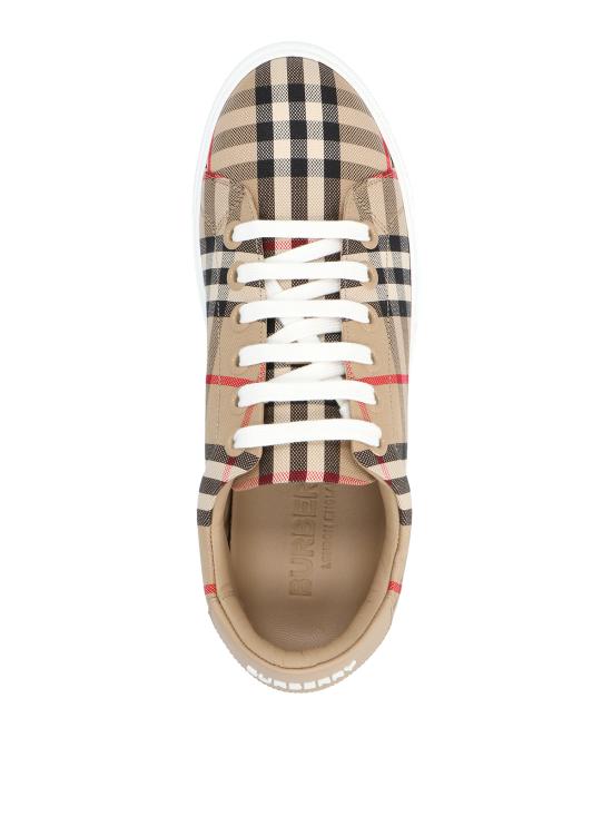  버버리 체크 레더 스니커즈 8049777 DOM - BURBERRY