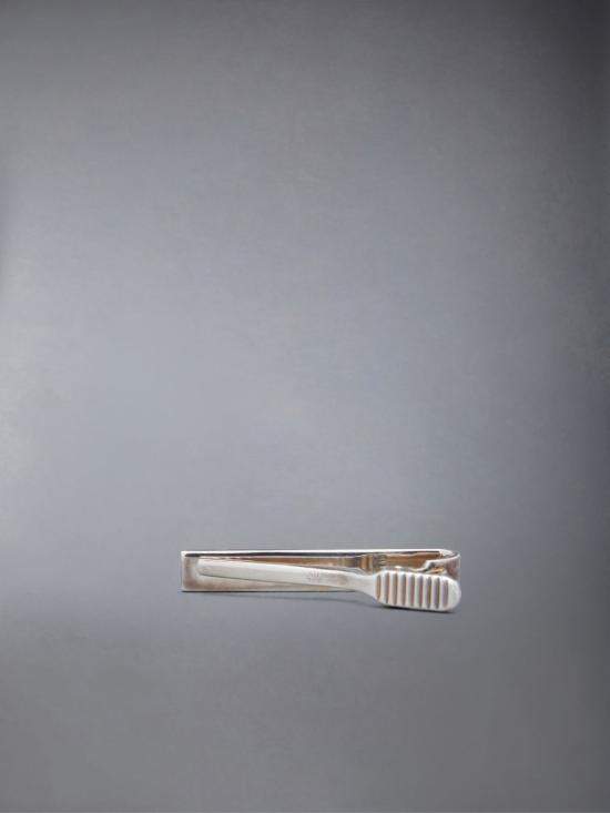 25FW 톰브라운 여행용품 MZT001A00002045 DOM - THOM BROWNE