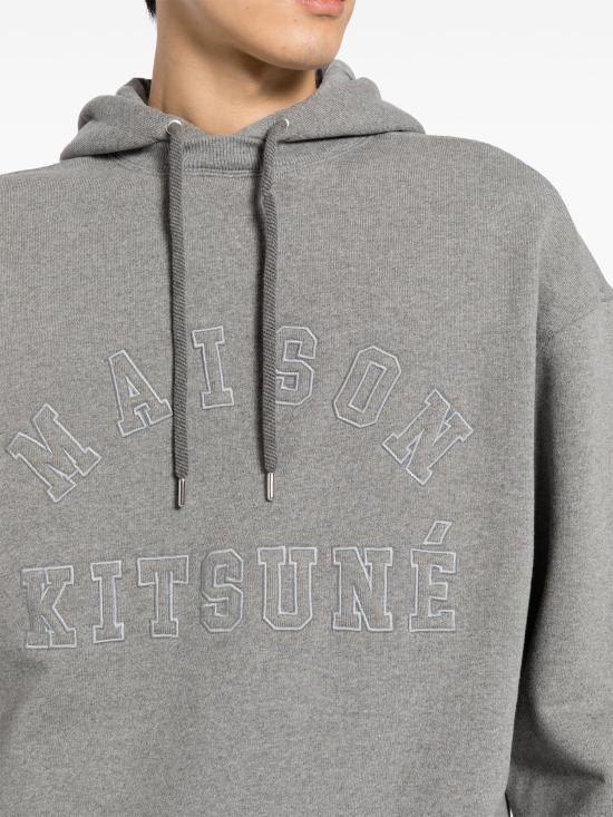  메종키츠네 후드 티셔츠 NM00702KM0326H131 MEDIUM GREY MELANGE DOM - MAISON KITSUNE