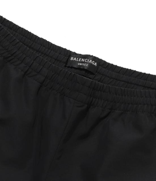  발렌시아가 숏팬츠 746494TMO171000 BLACK DOM - BALENCIAGA
