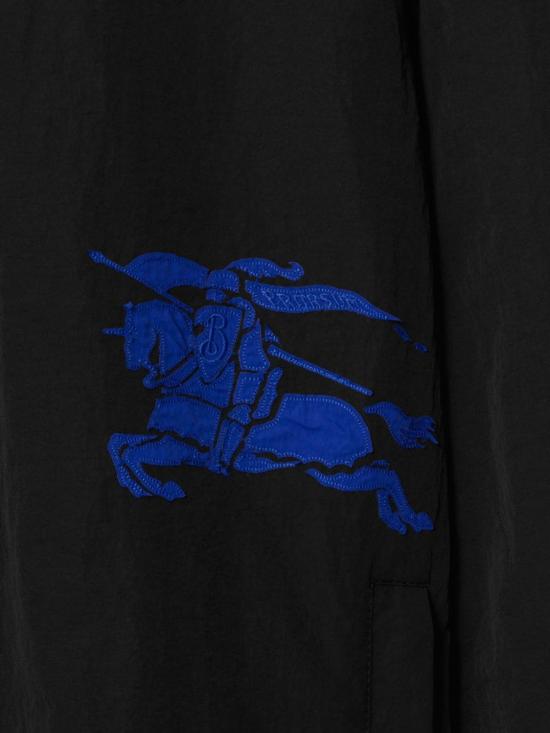  버버리 나일론 트래퍼드 자켓 8086714 BLACK DOM - BURBERRY