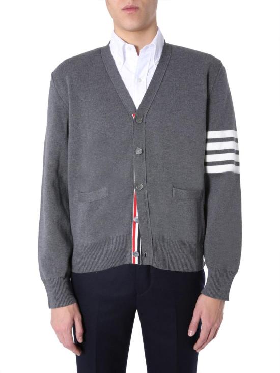 26SS 톰브라운 코튼 밀라노 스티치 4바 V넥 가디건 MKC171A 00219 035 MED GRAY DOM