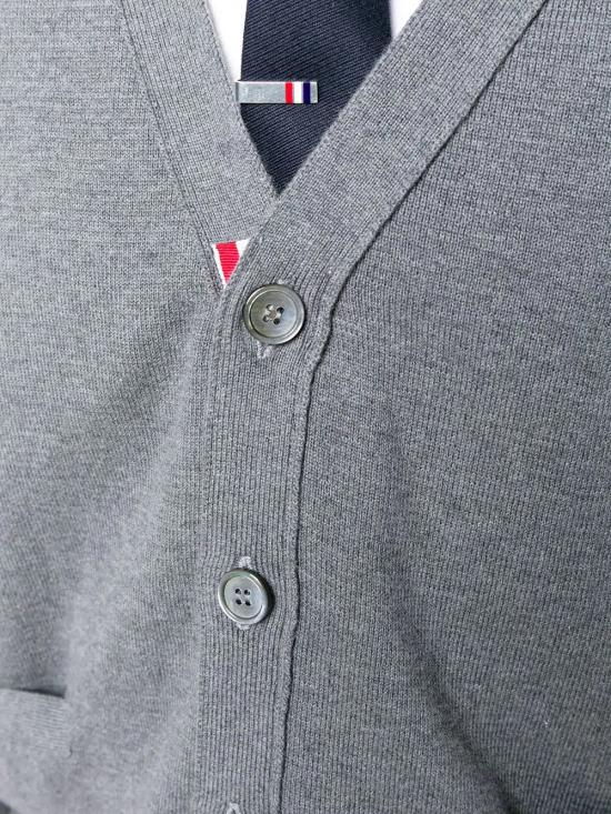 26FW 톰브라운 코튼 밀라노 스티치 4바 V넥 가디건 MKC171A 00219 035 MED GRAY DOM - THOM BROWNE