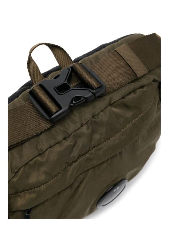  씨피 컴퍼니 더플백 16CMAC112A005269G683 IVY GREEN DOM - C.P. COMPANY