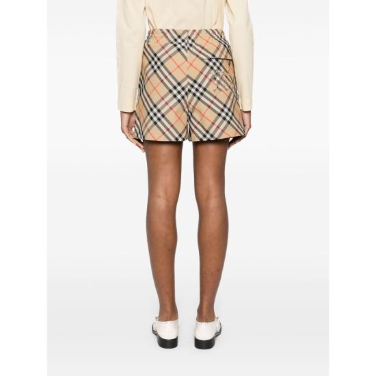 25SS 버버리 숏팬츠 8106890 ES24 WW TE B9368 NEUTRALS BLACK - BURBERRY