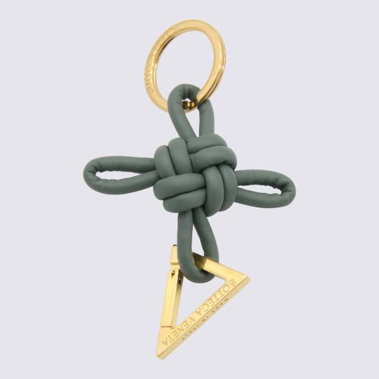  보테가베네타 Double Knot 더블 노트 트라이앵글 나파 가죽 키링  619100V00503198 DOM - BOTTEGA VENETA