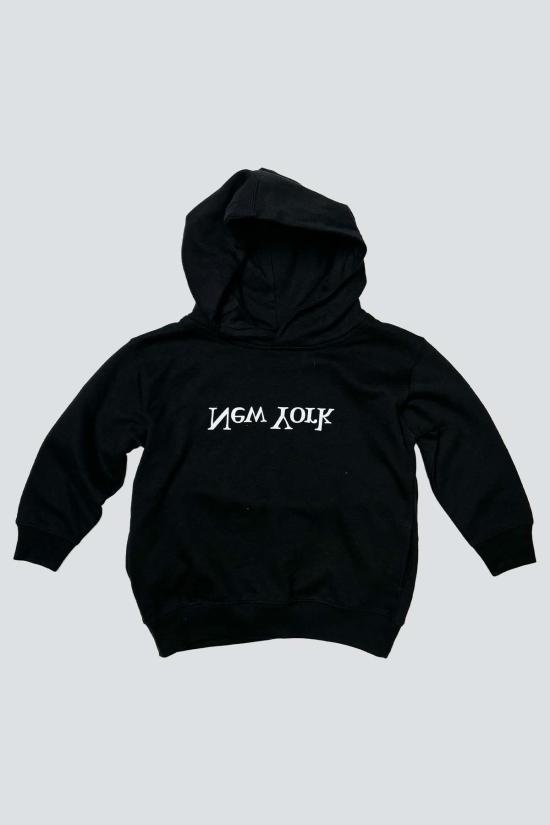  [키즈] 어셈블리 뉴욕 트레이닝 상의 키즈 뉴욕 로고 후드 티셔츠 블랙