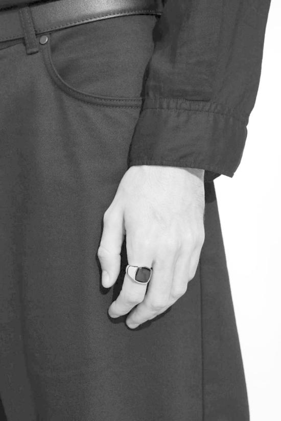  톰우드 반지 쿠션링 실버/블랙 오닉스 - TOM WOOD