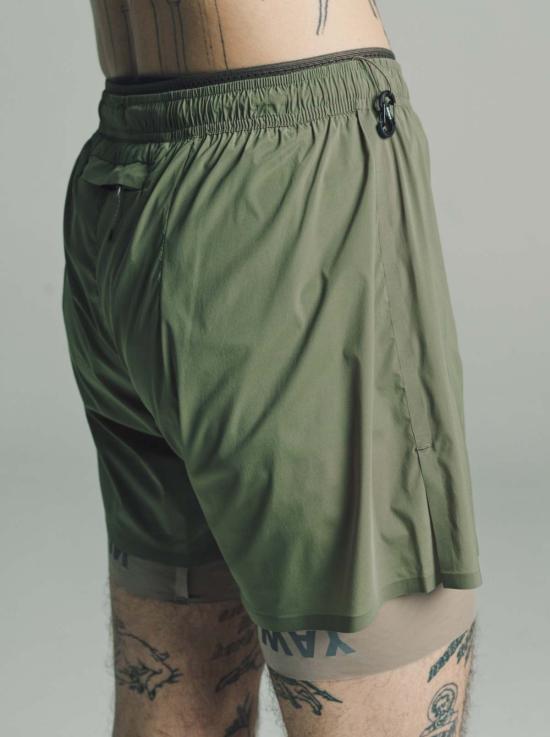  새티스파이 숏팬츠 Satisfy Running Vetiver Tech Silk 8인치 반바지 그린 - SATISFY