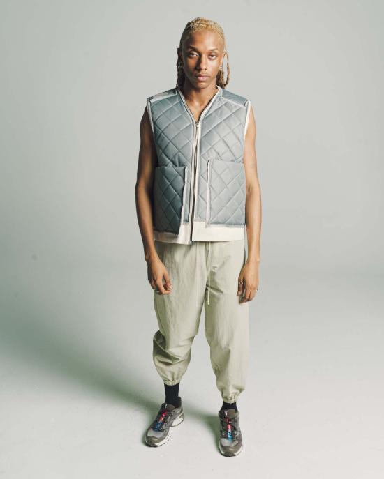  카미엘 포트젠스 베스트 Camiel Fortgens 나일론 리서치 지퍼 조끼 세이지 - CAMIEL FORTGENS