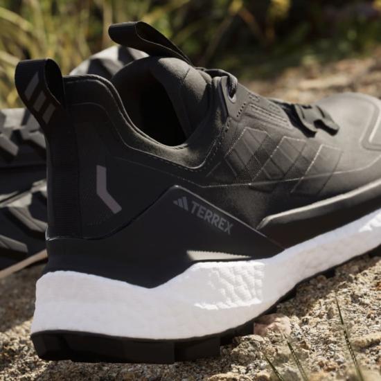  아디다스 스니커즈 테렉스 프리 하이커 2.0 로우 하이킹화 - ADIDAS