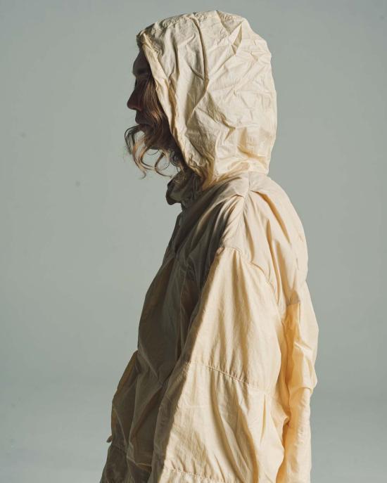  아워레가시 자켓 우리의 유산 고무화 나일론 배기 퍼파 크림 - OUR LEGACY