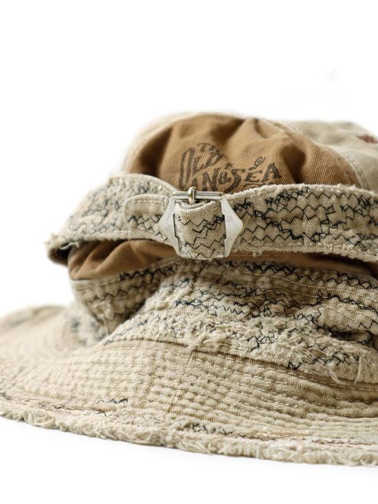  캐피탈 버킷햇 카피탈 치노 노인과 바다 베이지 - KAPITAL