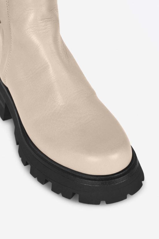  인텐셔널리 블랭크 부츠 "의도적으로." Larry Lug Sole Boot Taupe/Black - INTENTIONALLY BLANK