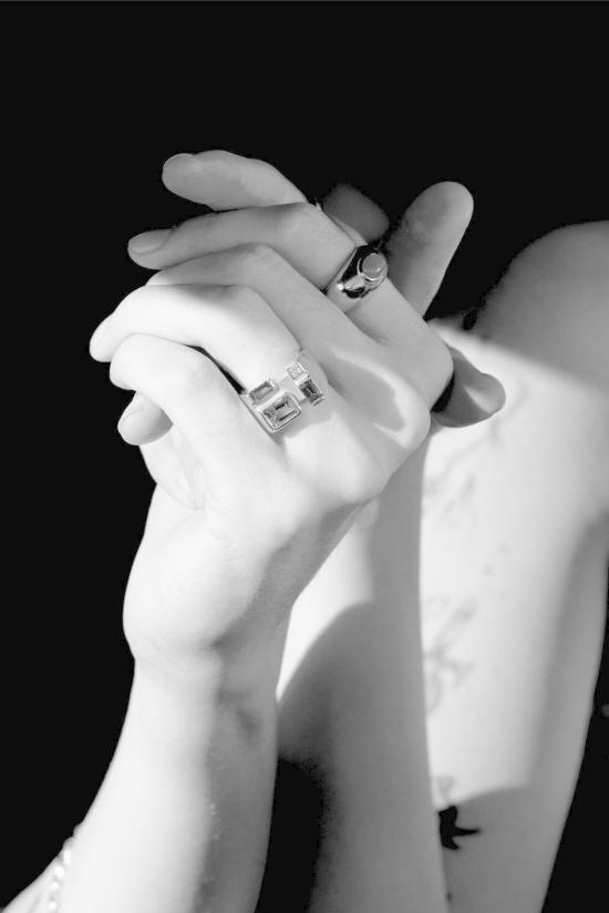  레기어 반지 레지에 레인보우 바게트 링 실버 - LEGIER