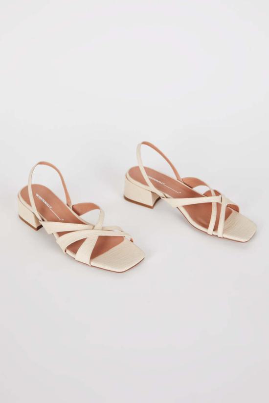  인텐셔널리 블랭크 뮬/슬리퍼 "의도적으로." 루실 힐 - INTENTIONALLY BLANK