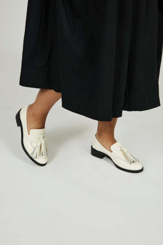  인텐셔널리 블랭크 로퍼 "의도적으로." Neighbor Loafer Black/Cream - INTENTIONALLY BLANK