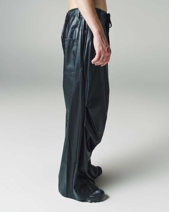  MM6 메종마르지엘라 스트레이트 팬츠 Mm6 Maison Margiela 블랙 가죽 와이드 레그 팬츠 블랙 - MM6 MAISON MARGIELA