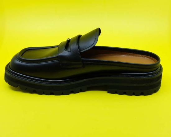  마르니 뮬/슬리퍼 레더 피어싱 2.0 청키 사보  블랙 - MARNI