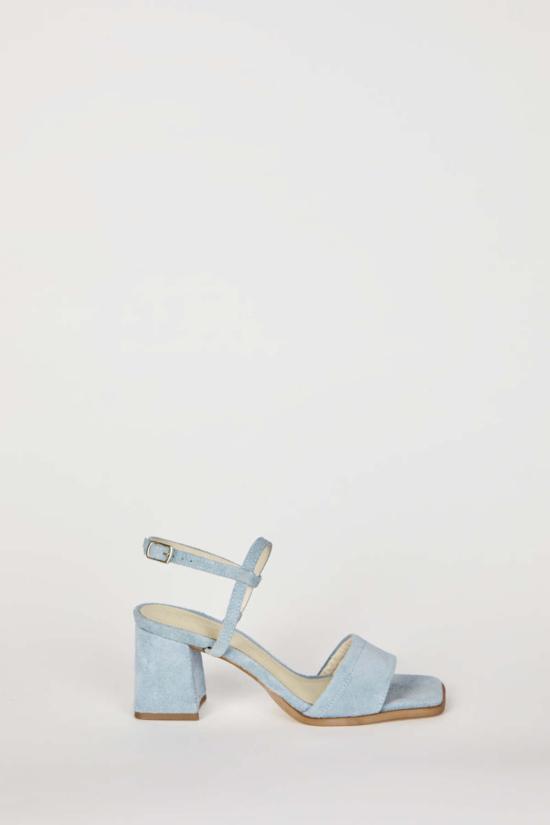  인텐셔널리 블랭크 샌들 "의도적으로." 검증된 스웨이드 힐 포그/오트밀크 - INTENTIONALLY BLANK