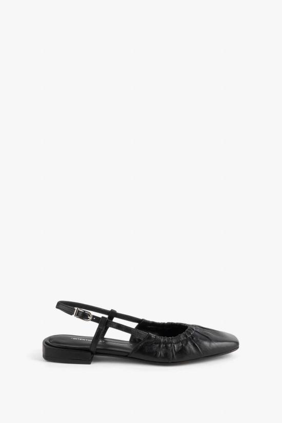  인텐셔널리 블랭크 힐/펌프스 "의도적으로." Daff Slingback Flat Black/Cream - INTENTIONALLY BLANK