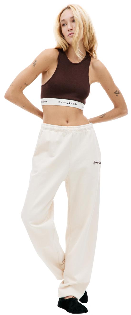  스포티앤리치 민소매 티셔츠 스포티 + 리치 세리프 로고 리브 크롭 탱크 초콜릿