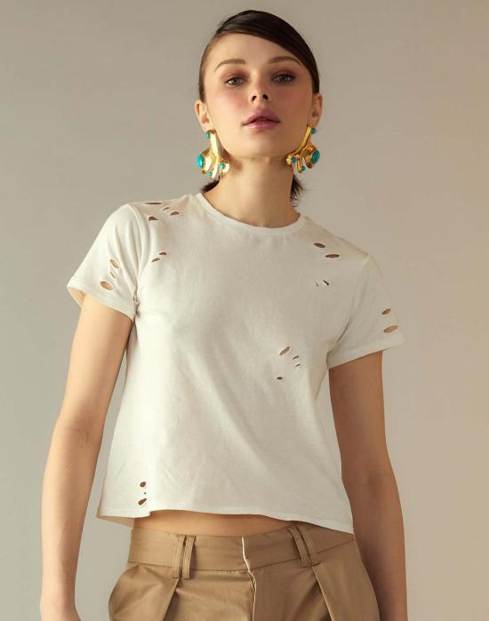  신시아 로리 반팔 티셔츠 신시아 로울리 디스트레스드 티셔츠 화이트 - CYNTHIA ROWLEY