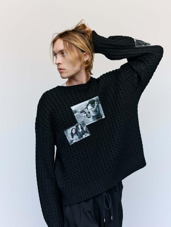  타카히로미야시타 더 솔로이스트 스웨터 . 울 포토 패치 크루넥  블랙