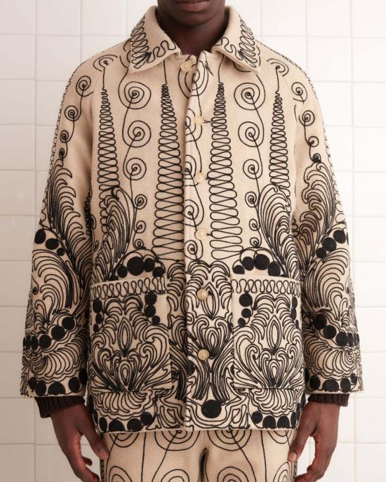  보디 코트 보드 퀼워크  크림/블랙