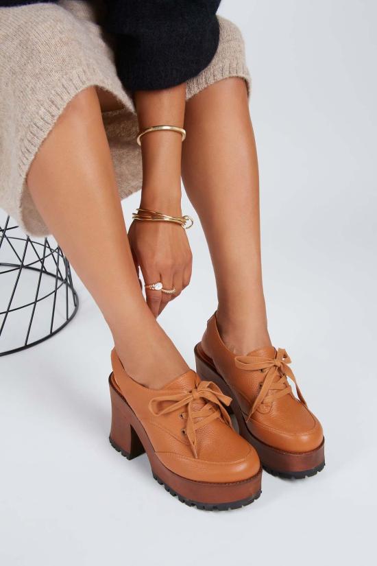  인텐셔널리 블랭크 뮬/슬리퍼 "의도적으로."취미 플랫폼 클로그 위스키/블랙