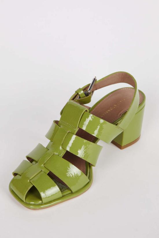  인텐셔널리 블랭크 샌들 "의도적으로." July Fisherman Heel Black/Apple - INTENTIONALLY BLANK