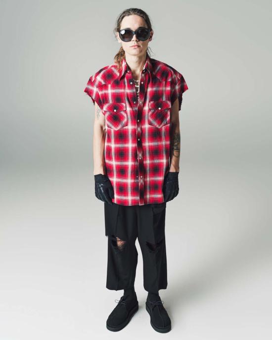  타카히로미야시타 더 솔로이스트 반팔 셔츠 . 레드 컷오프 슬리브 웨스턴  레드