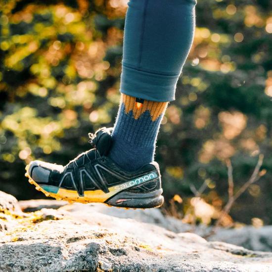  단 터프 양말 Darn Tough 남성용 넘버 2 마이크로 크루 중량 하이킹  1974 데님 - DARN TOUGH