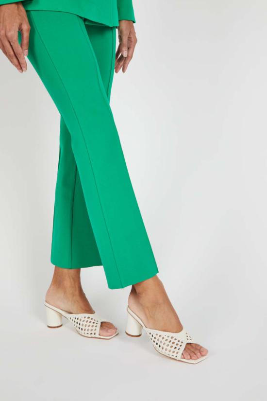  인텐셔널리 블랭크 힐/펌프스 "의도적으로." 카산드라 비건 힐 - INTENTIONALLY BLANK