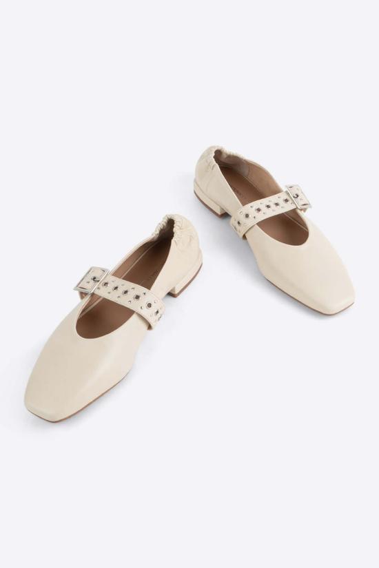  인텐셔널리 블랭크 플랫 슈즈 "의도적으로." 포럼 메리 제인 크림/블랙 - INTENTIONALLY BLANK