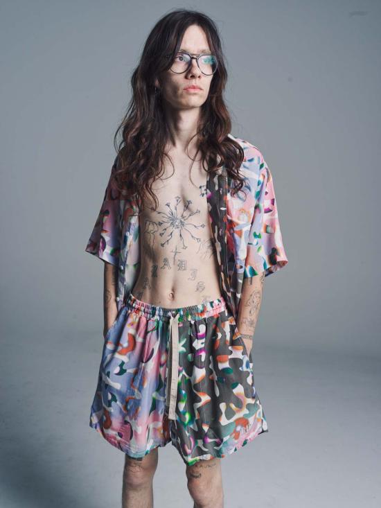  로스트 데이즈 숏팬츠 레이디얼 새틴 반바지 - LOST DAZE