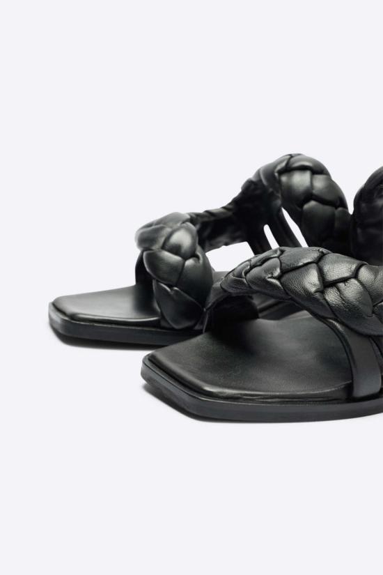  인텐셔널리 블랭크 뮬/슬리퍼 "의도적으로." Accord Sandal Black - INTENTIONALLY BLANK