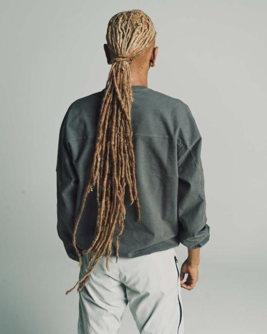  쥐알텐케이 스웨터 Gr10 K Jersone 코어스펀 크루넥 더스티 브라운 - GR10K