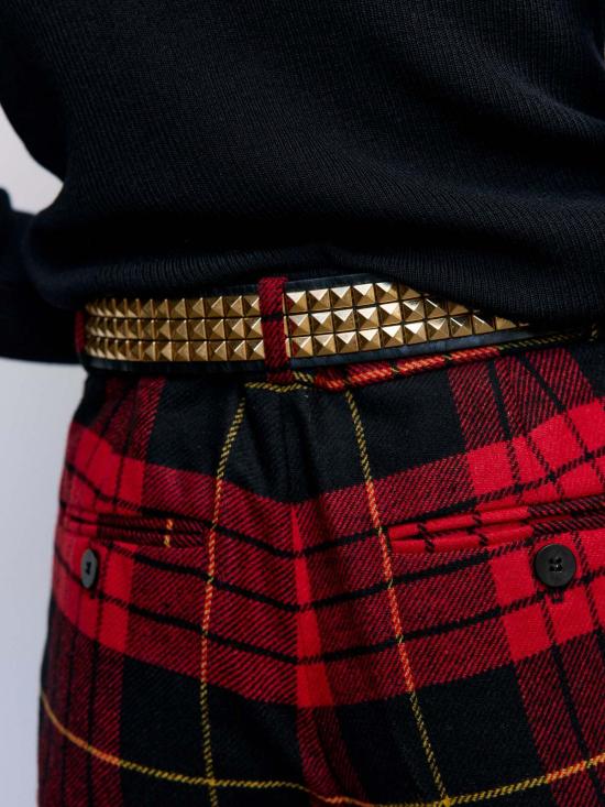  어니스트 더블유 베이커 가죽 벨트 Ernest W. Baker 피라미드 스터드 대형 버클  블랙/골드 - ERNEST W. BAKER