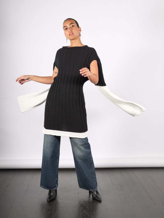  이세이 미야케 풀오버 비하인드 더 신 스웨터 블랙 - ISSEY MIYAKE