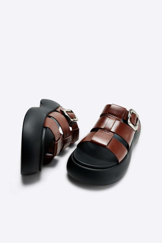  인텐셔널리 블랭크 뮬/슬리퍼 "의도적으로." 넬 플랫폼  에스프레소/블랙 - INTENTIONALLY BLANK