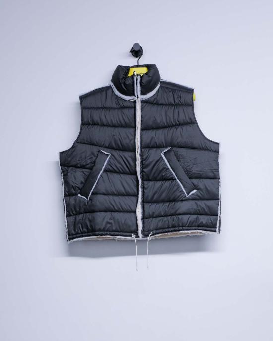  카미엘 포트젠스 패딩 카미엘 포젠스 리사이클 나일론 바디 워머 다크 그레이 - CAMIEL FORTGENS